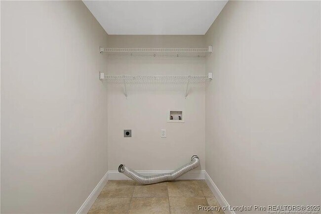 Building Photo - 177 Lamplighter Way