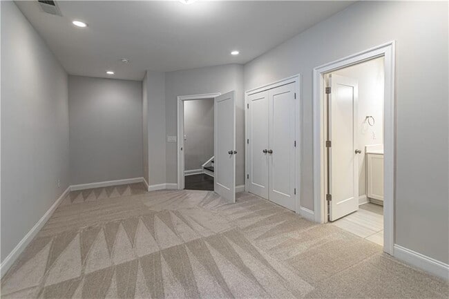 Building Photo - 2006 Attell Way