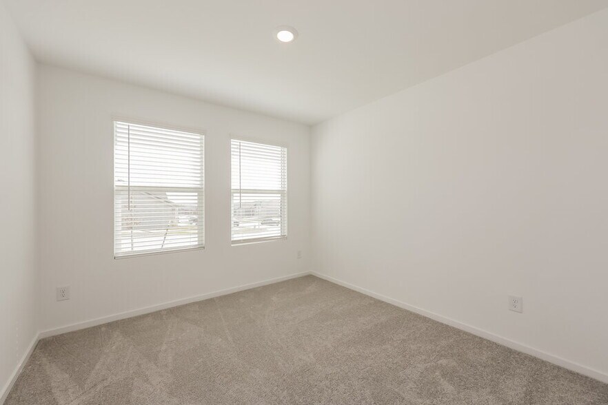 Building Photo - 10712 Gun Barrel St