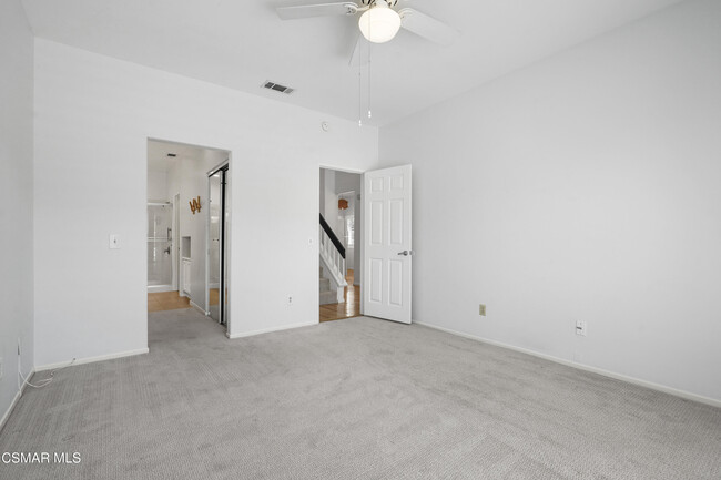 Building Photo - 421 Dante Way