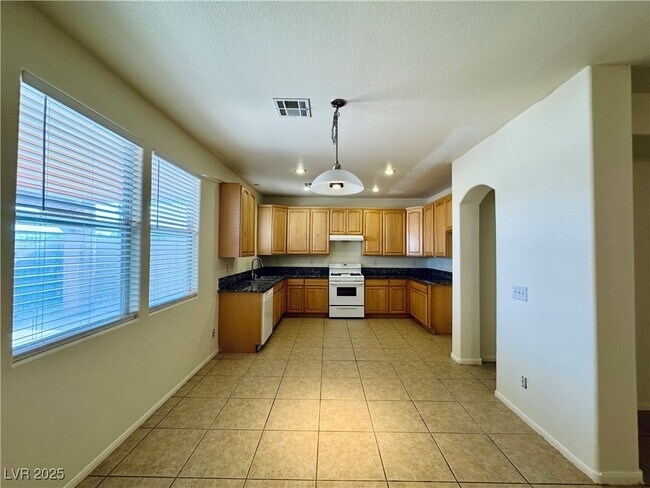 Building Photo - 4967 Caprock Canyon Ave