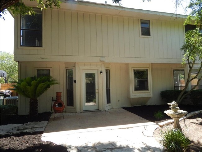 Building Photo - 2503 Autrey Dr