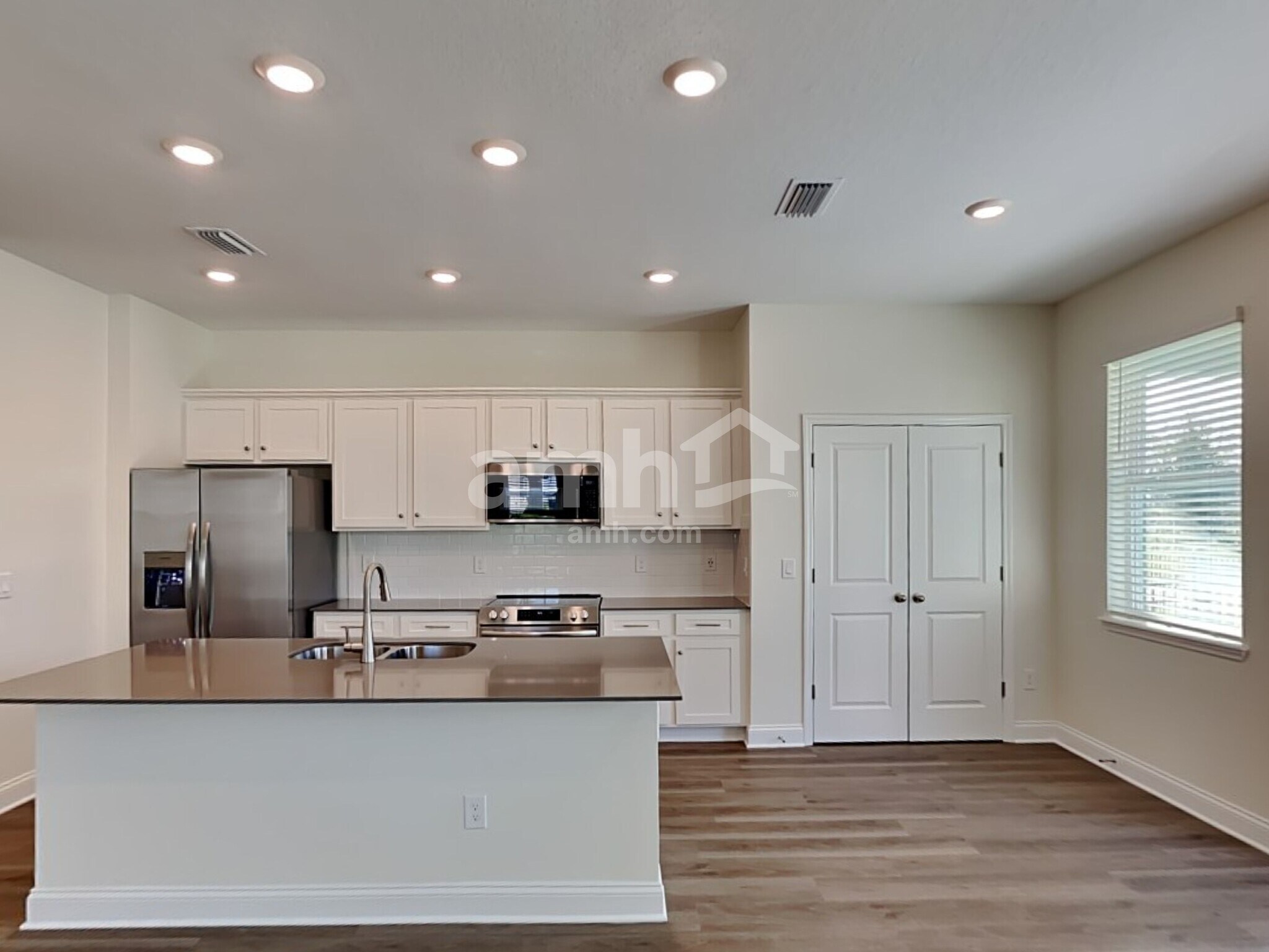 Building Photo - 1051 Grafton Ridge Dr