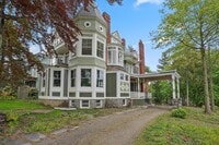 Building Photo - 1 Franklin Pl