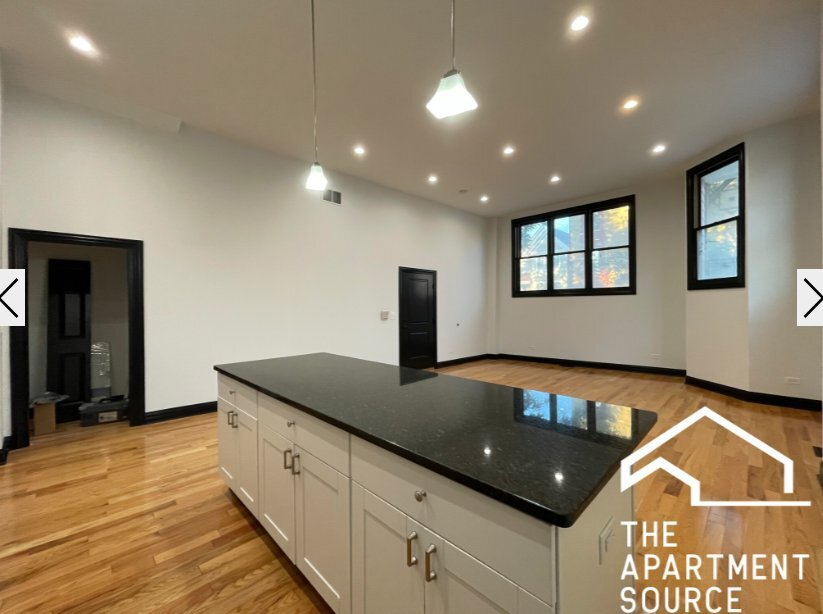 Building Photo - 2842 W Augusta Blvd