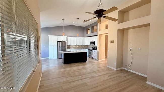 Building Photo - 1543 S Sean Ct