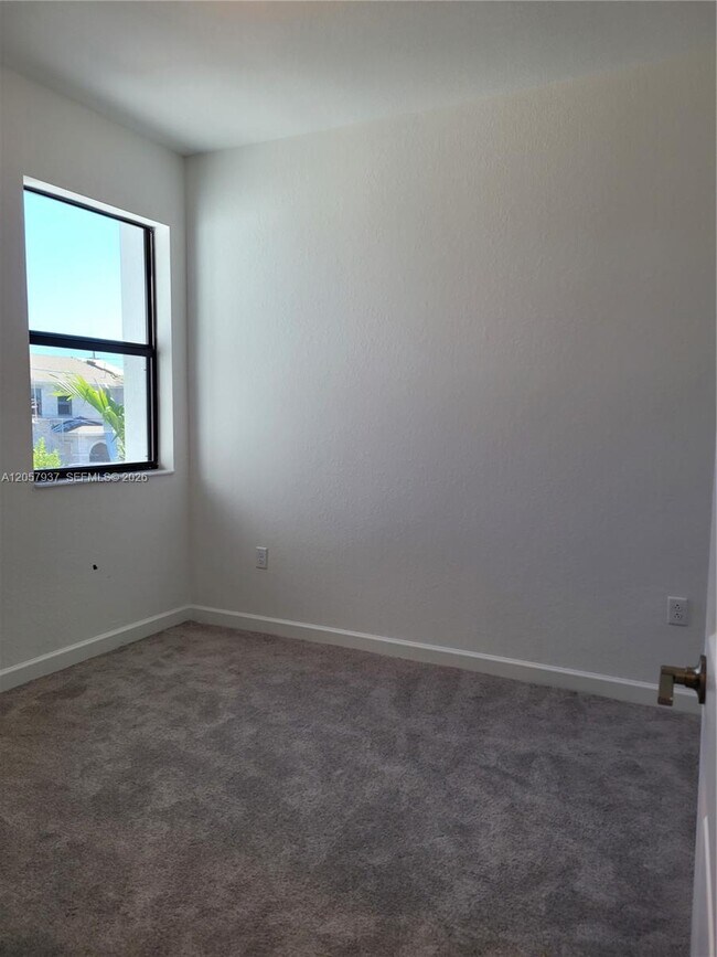 Building Photo - 28726 SW 132nd Ct