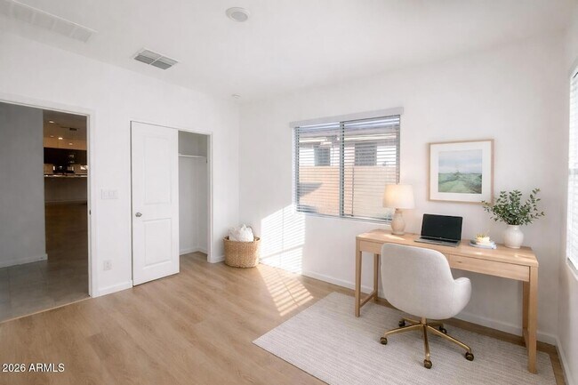 Building Photo - 4544 N 91st Dr