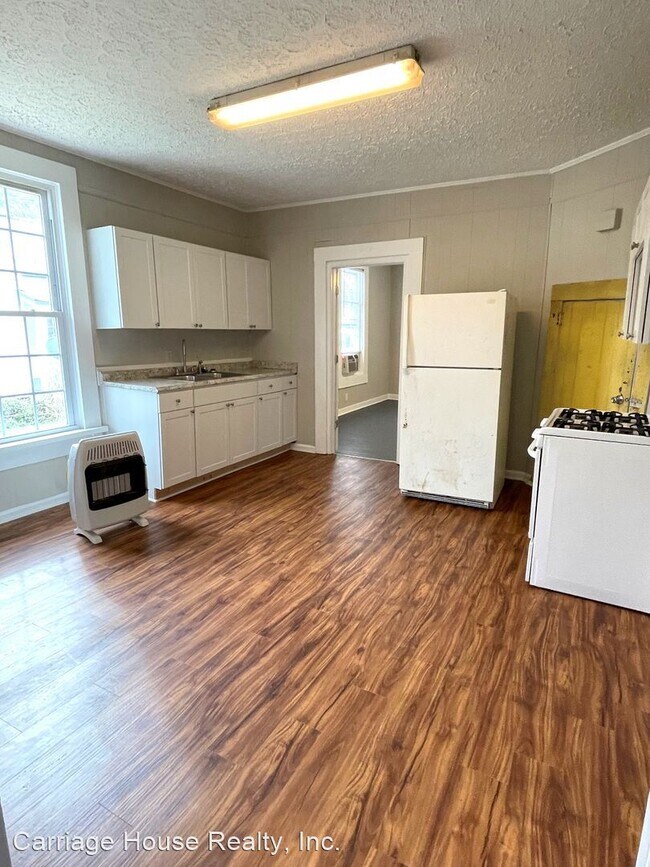 Building Photo - 2 br, 1 bath House - 123 Wilkerson St