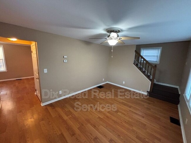 Building Photo - 348 Chase Ave