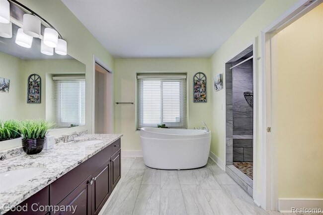 Building Photo - 2924 Wessels Dr