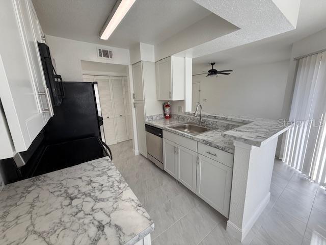 Building Photo - 11562 Westwood Blvd