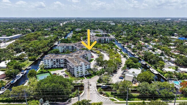 Building Photo - 1000 River Reach Dr