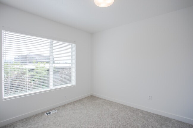 Bedroom 2 - 493 W 620 N