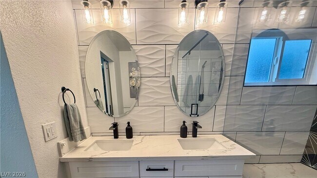 Building Photo - 1504 Dorothy Dr