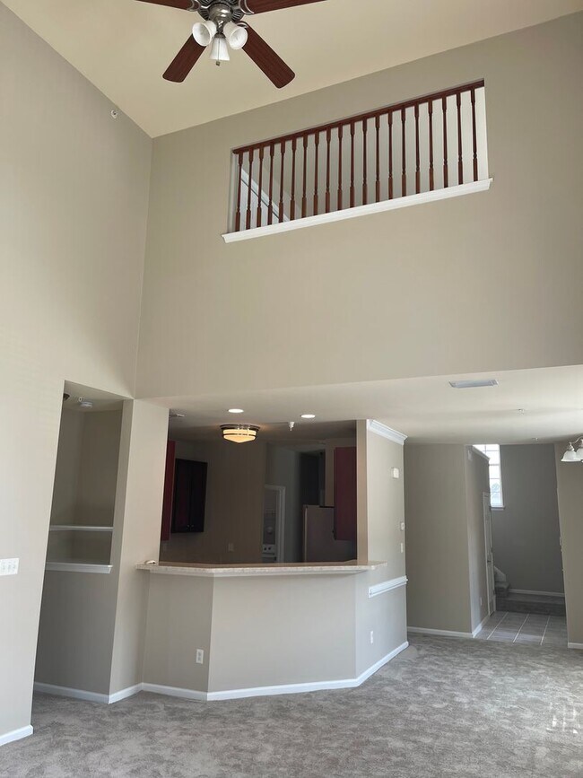 Building Photo - 1201 Rustads Cir