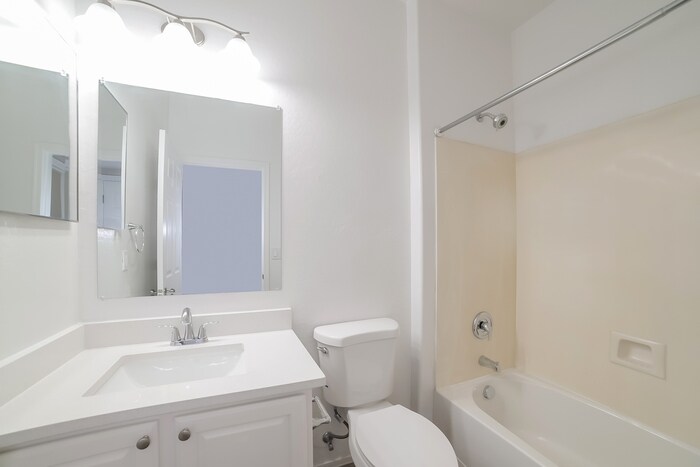 Building Photo - 43330 N Heavenly Way