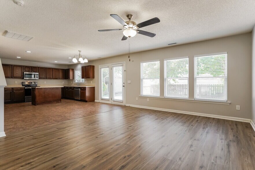 Building Photo - 339 Cinder Cross Way