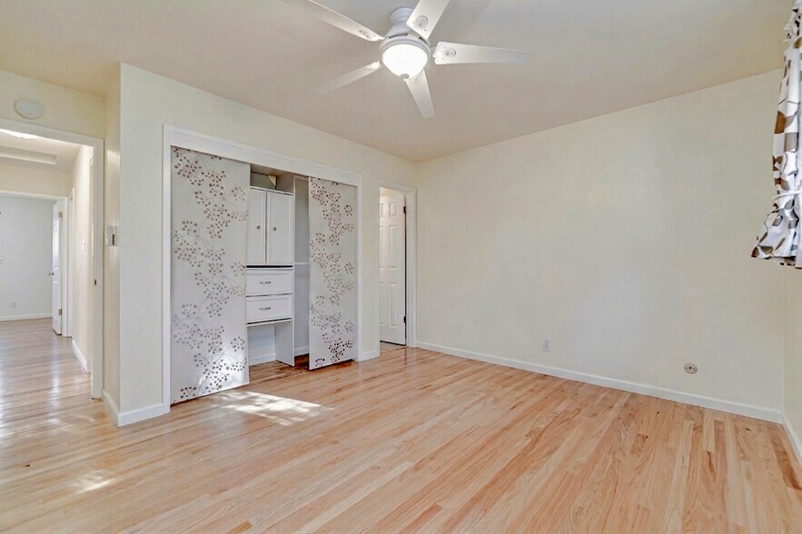 Building Photo - 1108 Alice St