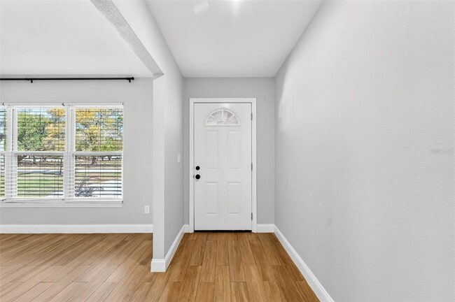 Building Photo - 1012 W Adalee St