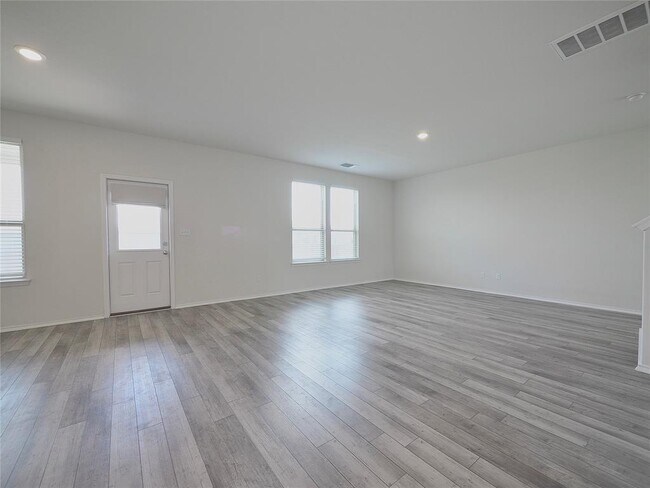 Building Photo - 2329 Cliffbrake Wy