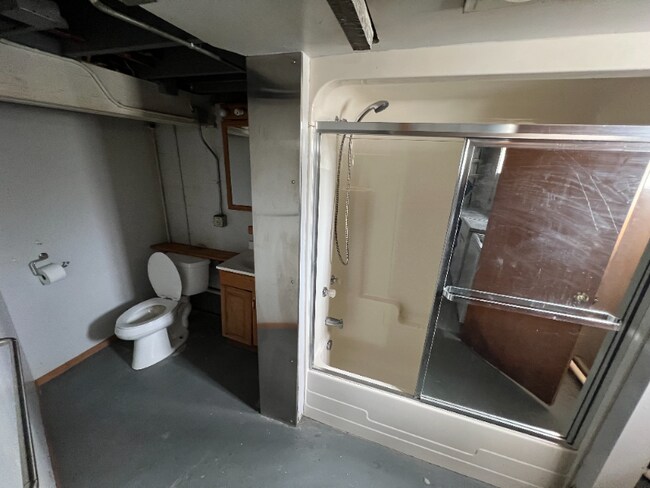 Building Photo - 2031 30th Ave