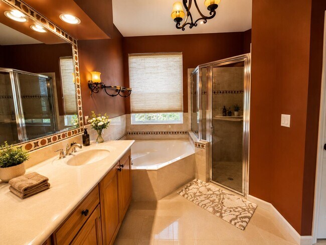 Building Photo - 5201 Sancerre Cir