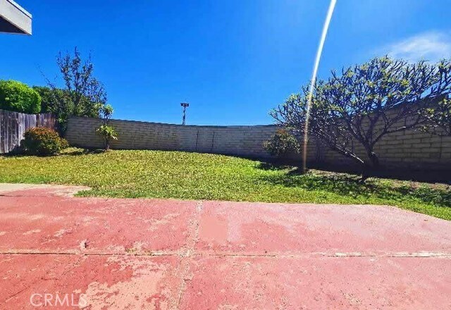 Building Photo - 14842 Waverly Ln