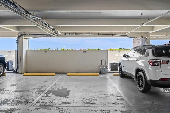 Building Photo - 8211 Brent St