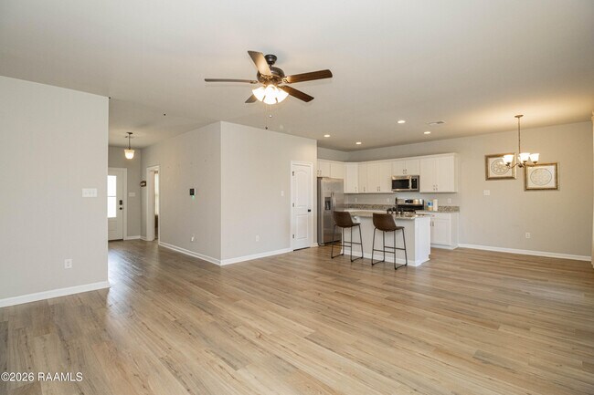 Building Photo - 303 Tall Meadows Ln