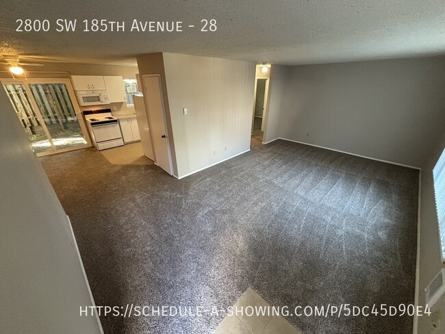 Building Photo - 1br Downstairs Unit - Water, Sewer & Garba...