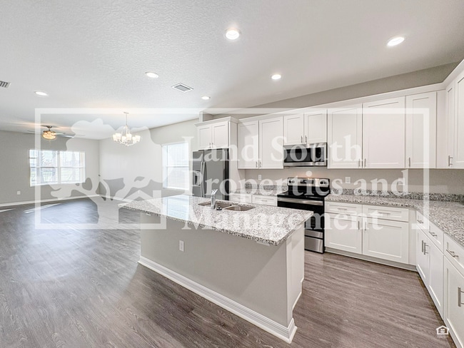 Building Photo - 3454 Cup Dr