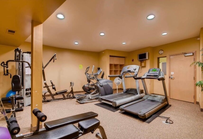 Fitness Center - 7600 Lyndale Ave S