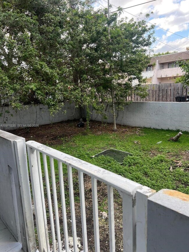 Building Photo - 2175 NE 170th St