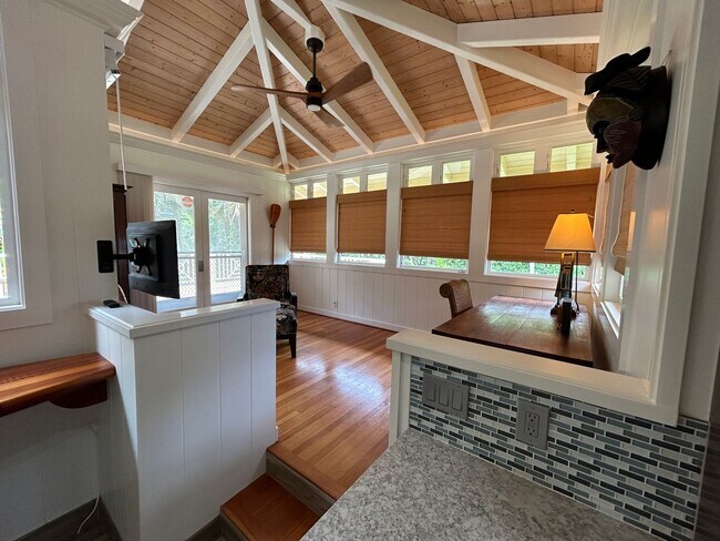 Building Photo - $2500 off 1st Months Rent!! Furnished 3 Bedroom 3 Bath Ocean View Home