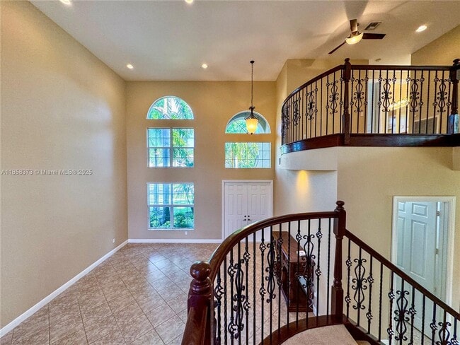 Building Photo - 11894 Fox Hill Cir