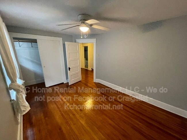 Building Photo - 3554 Genessee St