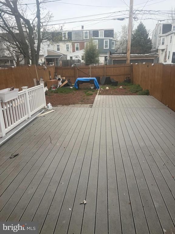 Building Photo - 641 Astor St