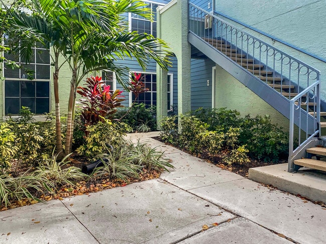 Building Photo - 1050 Crystal Way