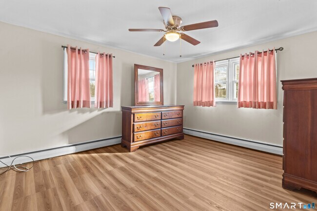 Building Photo - 92 Hilldale Rd