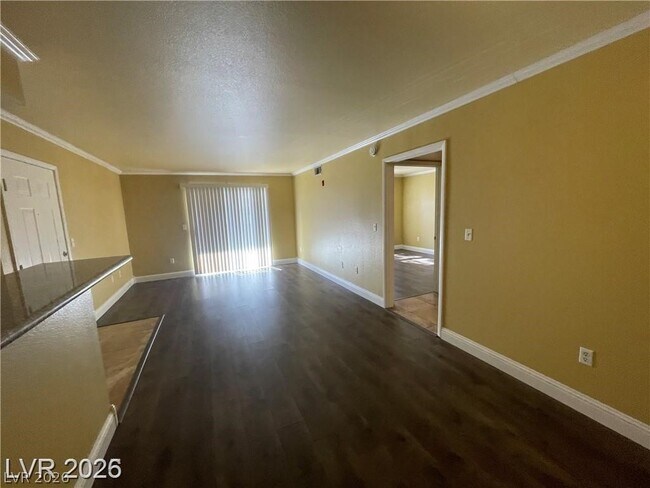 Building Photo - 1150 N Buffalo Dr