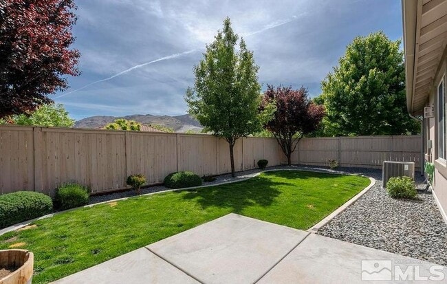 Building Photo - 10772 Ridgebrook Dr