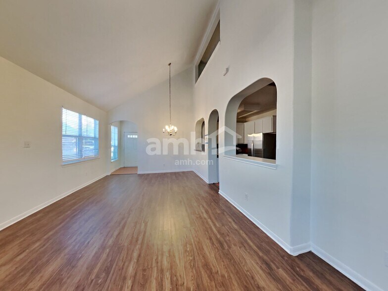 Building Photo - 9245 Clearwood Landing Blvd