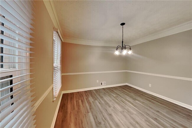 Building Photo - 1463 Shadowrock Heights