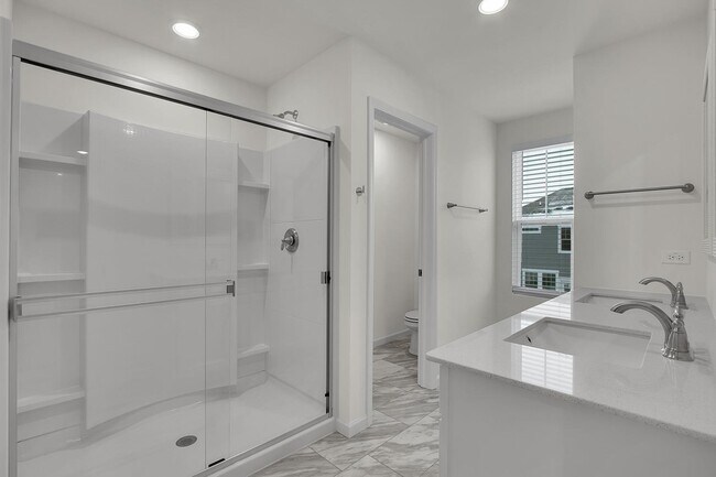 Building Photo - 6275 Sandbelt Dr