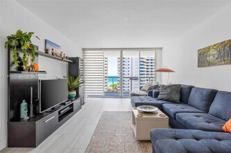 Building Photo - 5600 Collins Ave