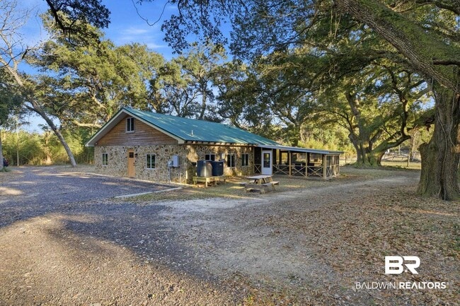 Building Photo - 27522 Burkhardt Dr