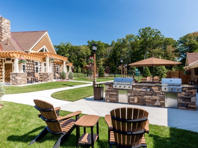 Community Grill Area - Balsam Place