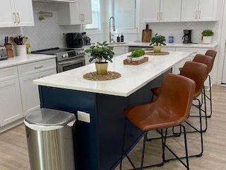 Building Photo - 987 Fair St SW