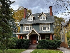 Building Photo - 656 Lafayette Ave